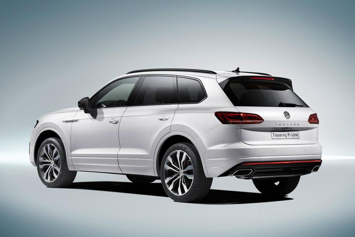 Volkswagen touareg i рестайлинг